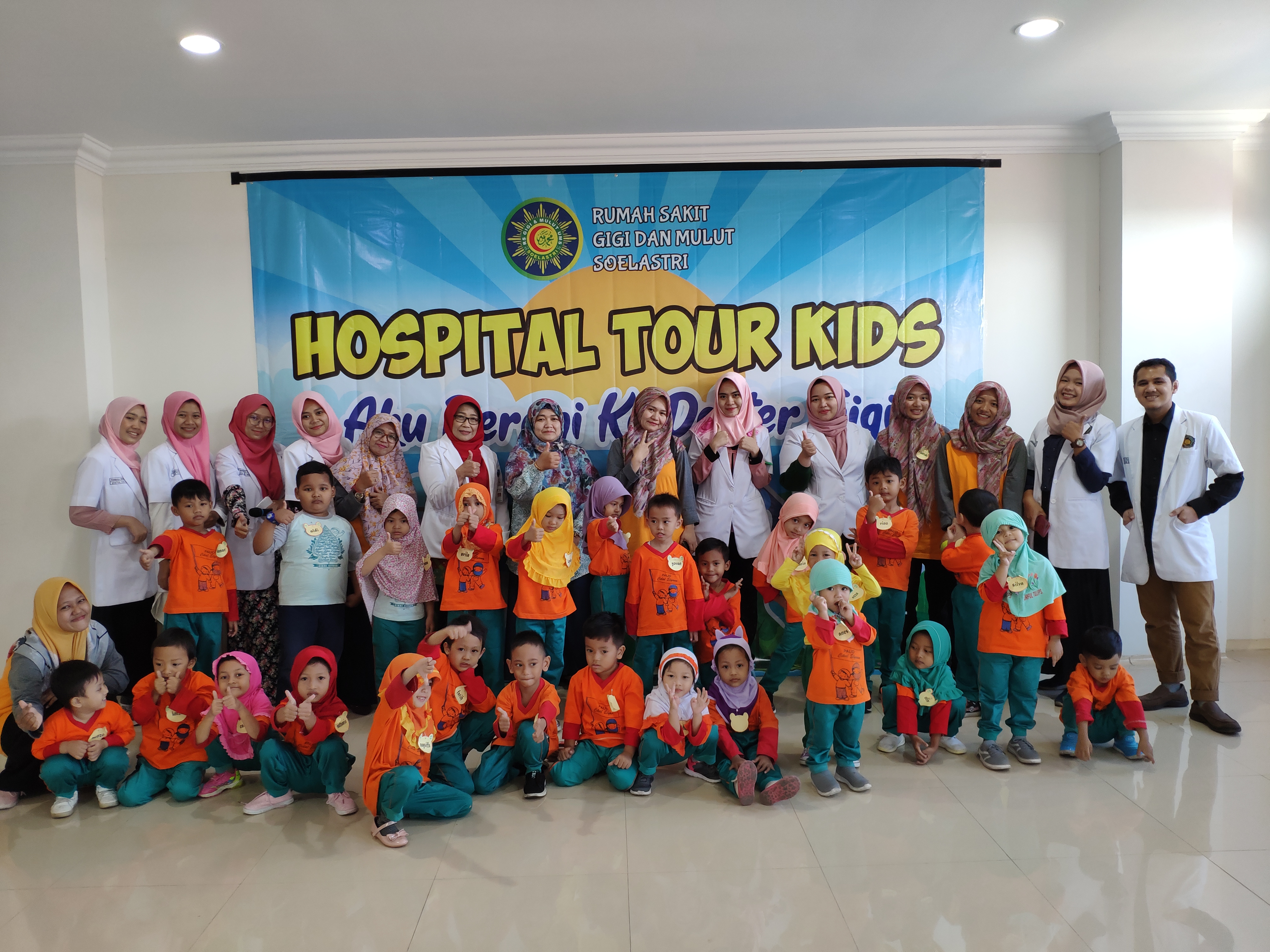 Read more about the article Hospital Tour dari PAUD CIKAL ELYAUM di RSGM Soelastri