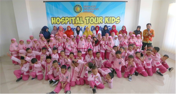 Read more about the article Pengenalan Kesehatan Gigi melalui Hospital Tour Kids